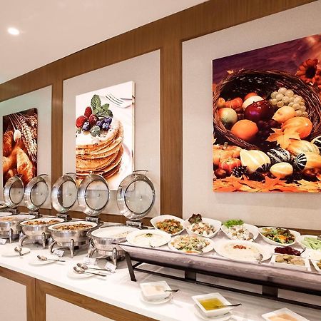 דובאי Al Sarab Hotel מראה חיצוני תמונה