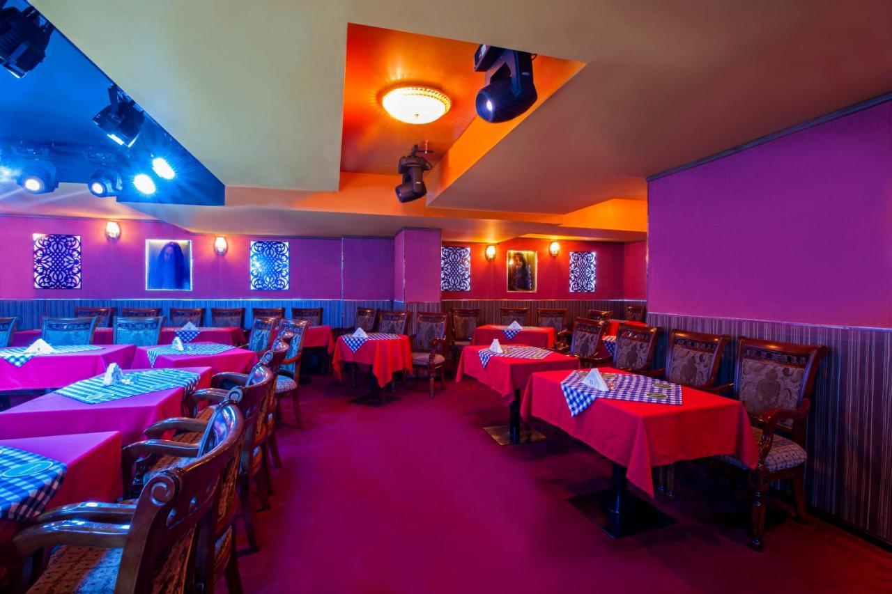 דובאי Al Sarab Hotel מראה חיצוני תמונה