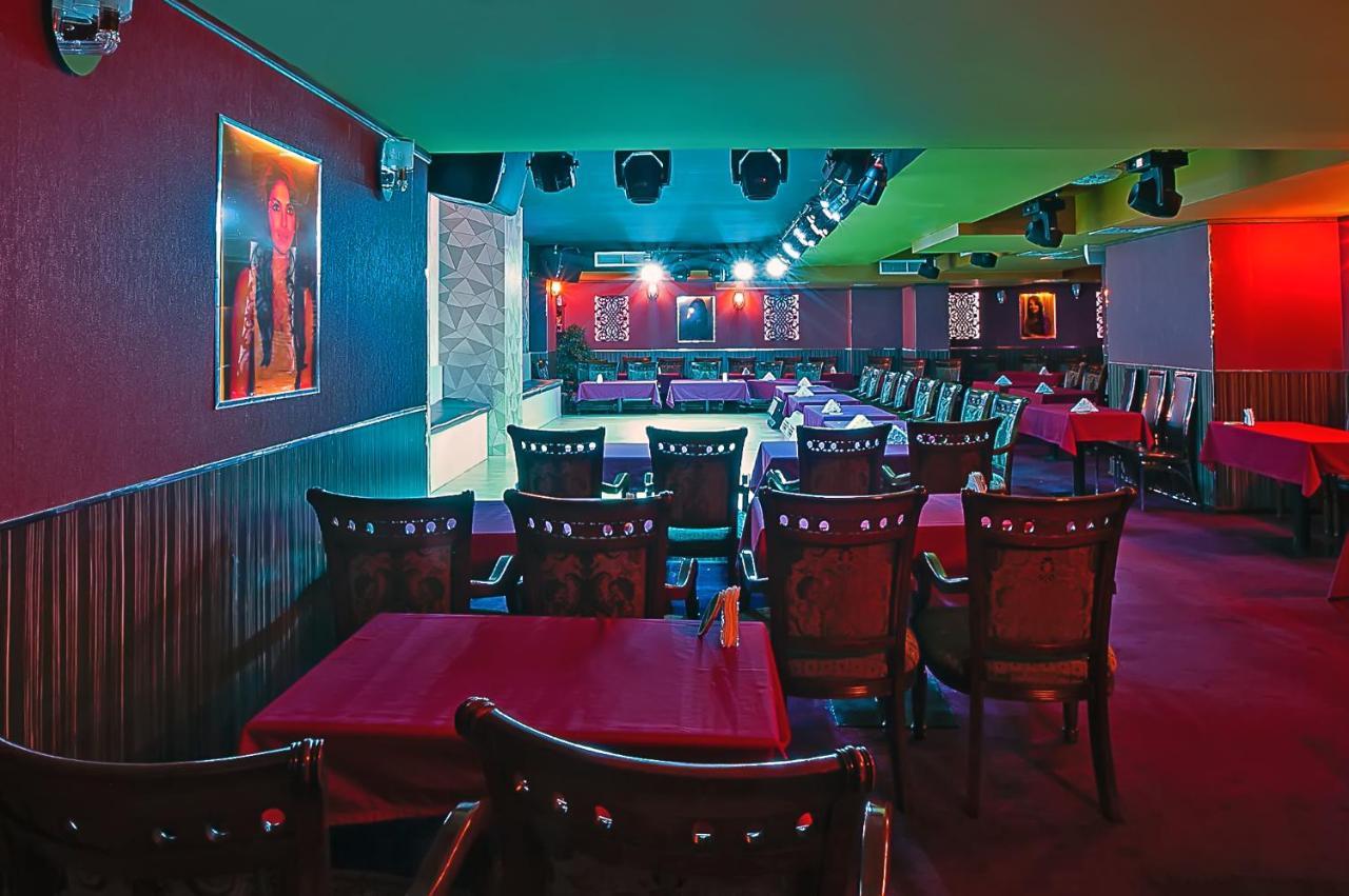 דובאי Al Sarab Hotel מראה חיצוני תמונה